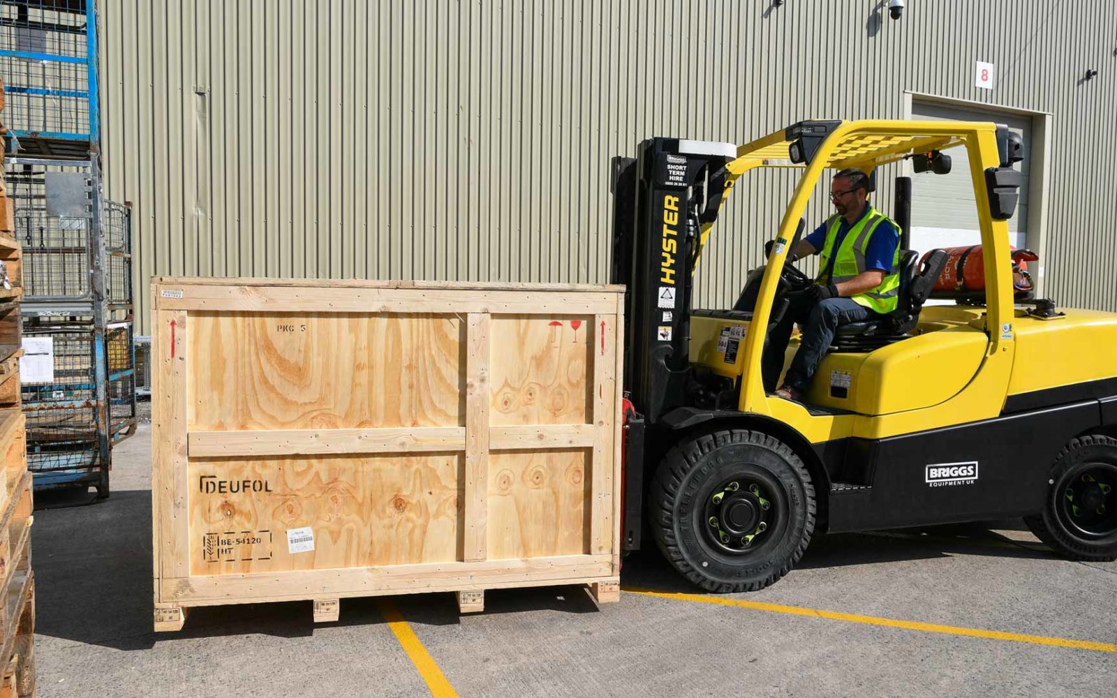 Forklift-large-box-services