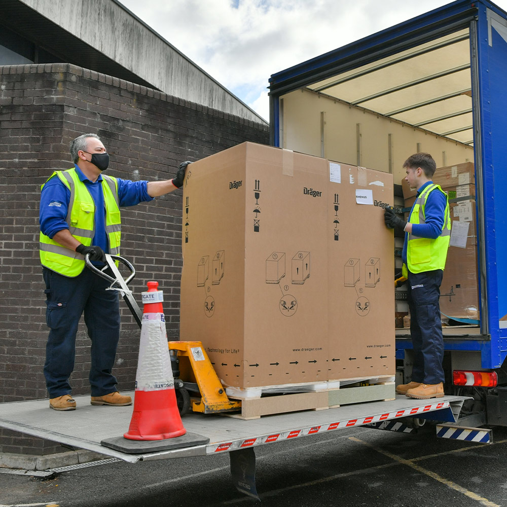 medical-equipment-unload-lorry